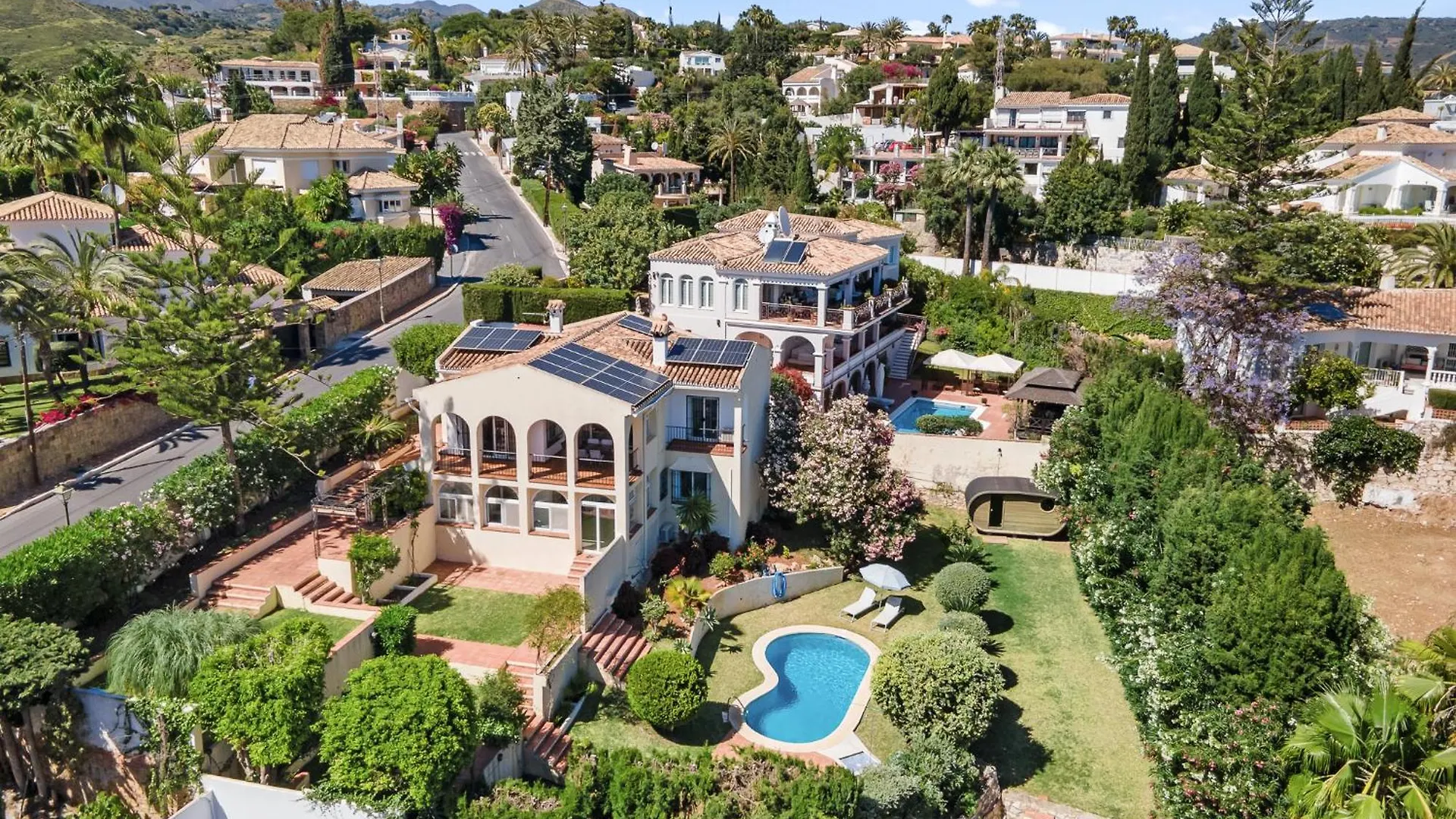 Wonderful Family Villa With Sea View, El Rosario 마르베야